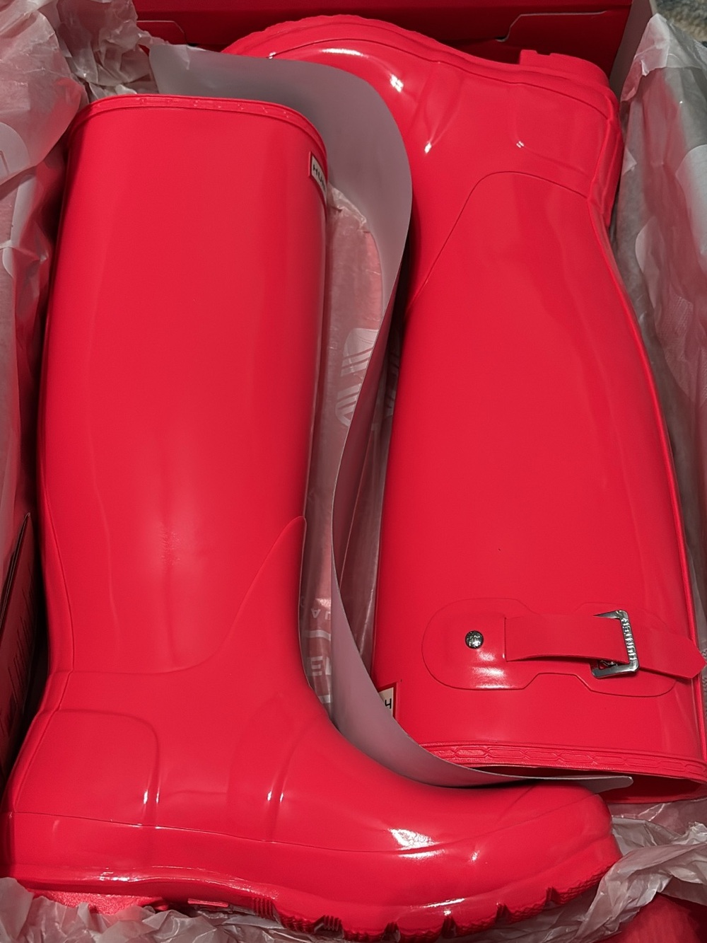 Brand new Women’s Hot Pink Hunter Boots